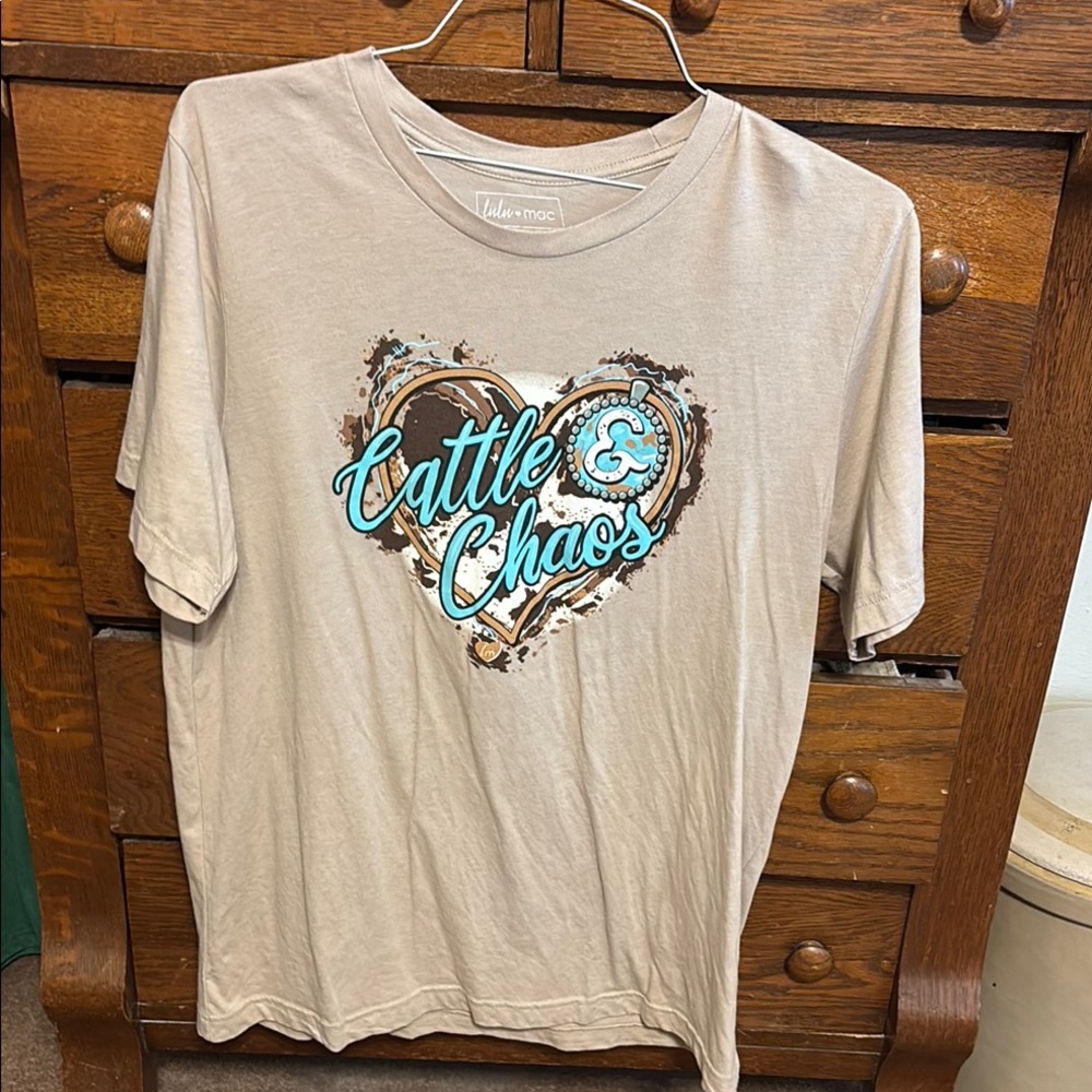 Cream Short Sleeve T-Shirt with Blue and Brown Graphic